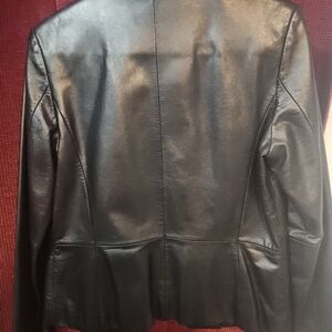 Womens size 8-10 Danier Leather jacket
